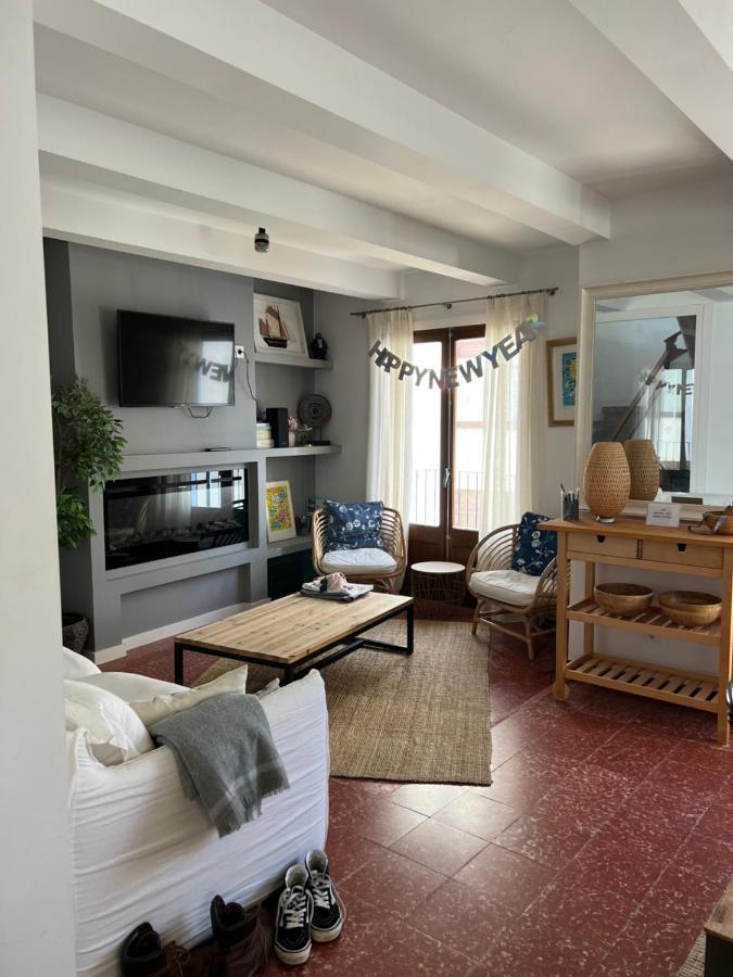 Big Family House In The Center Of El Port De La Selva Apartman Kültér fotó